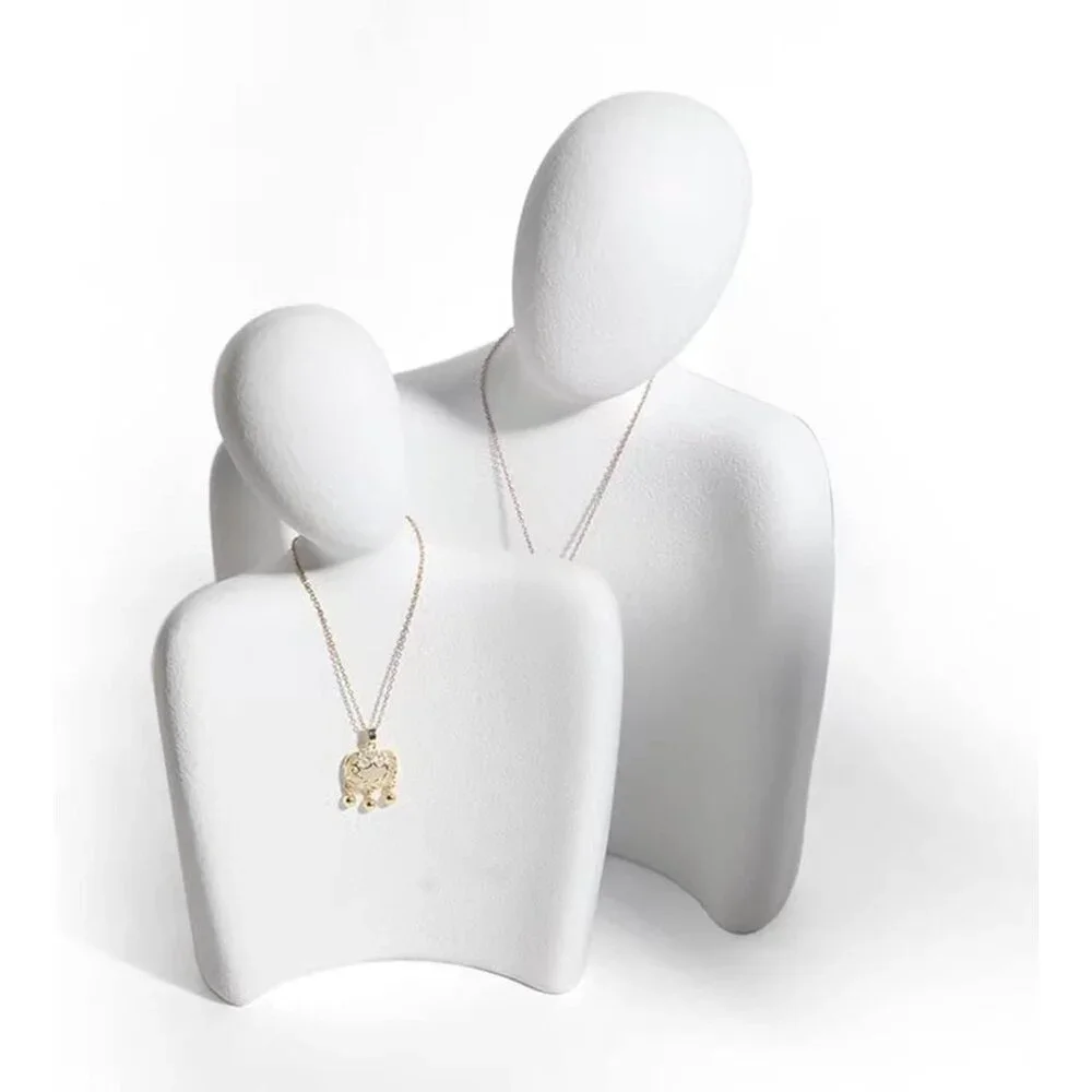 White Ceramic Hugging Lover Couple Figurine Book Shelf Coffee Table Decor Statue - Picture 4 of 6